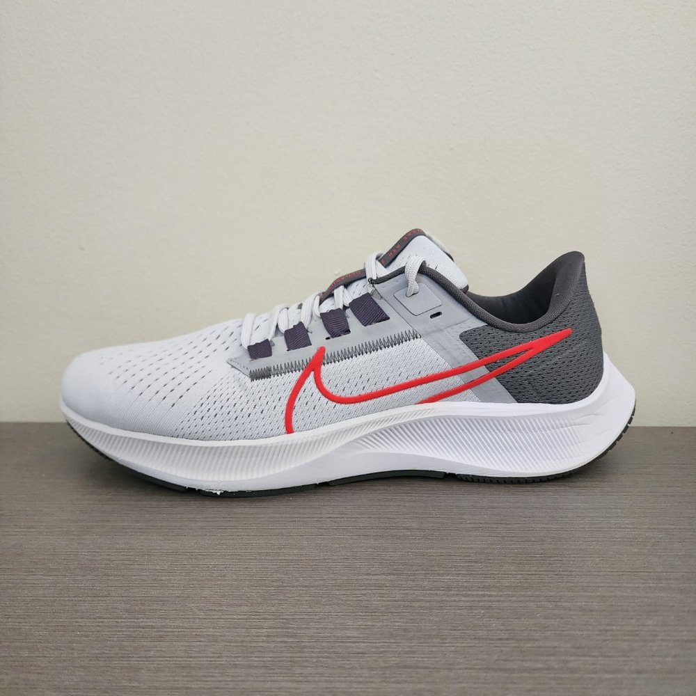 Nike Air Zoom Pegasus 38 | Men Size 10